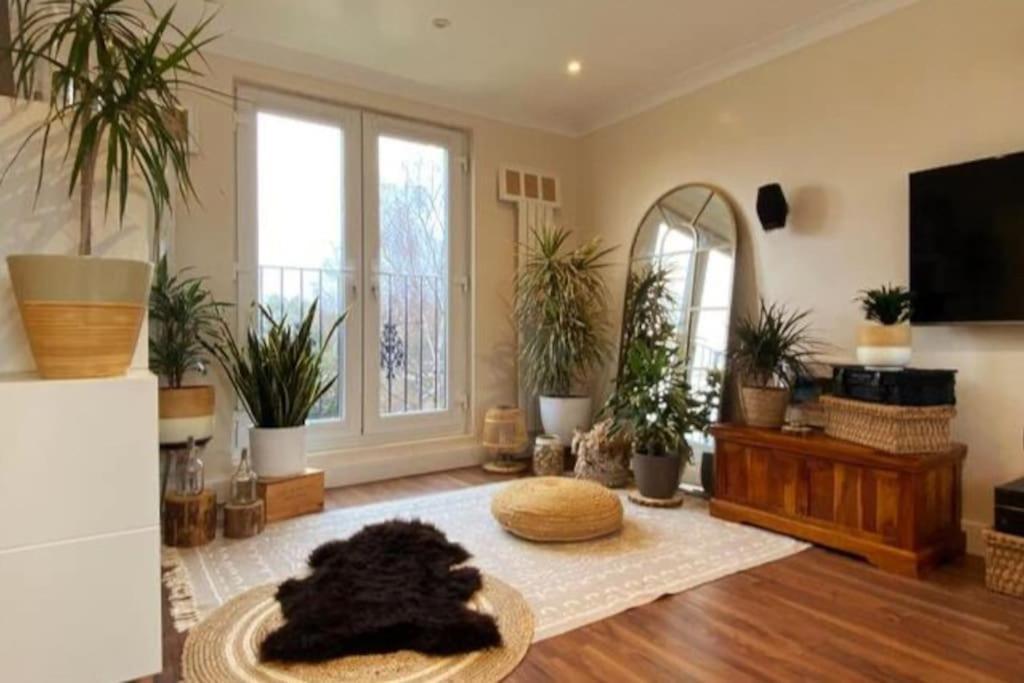 Luxury 4 Bed 2 Bath House With Garden Near Wimbledon Case de vacanță Londra