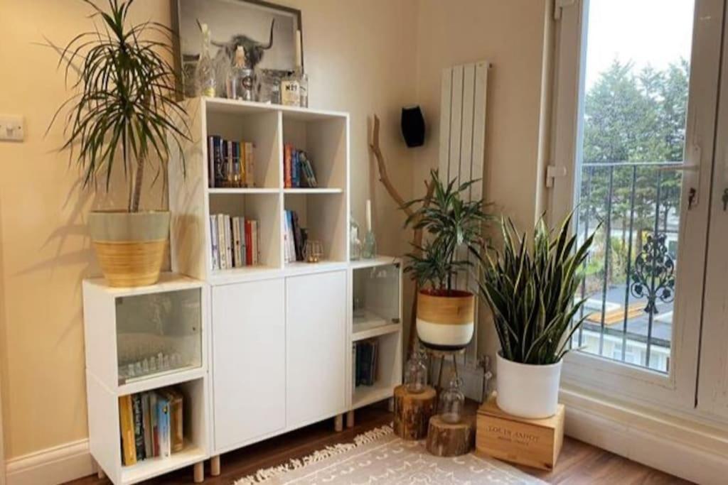 Case de vacanță Luxury 4 Bed 2 Bath House With Garden Near Wimbledon *