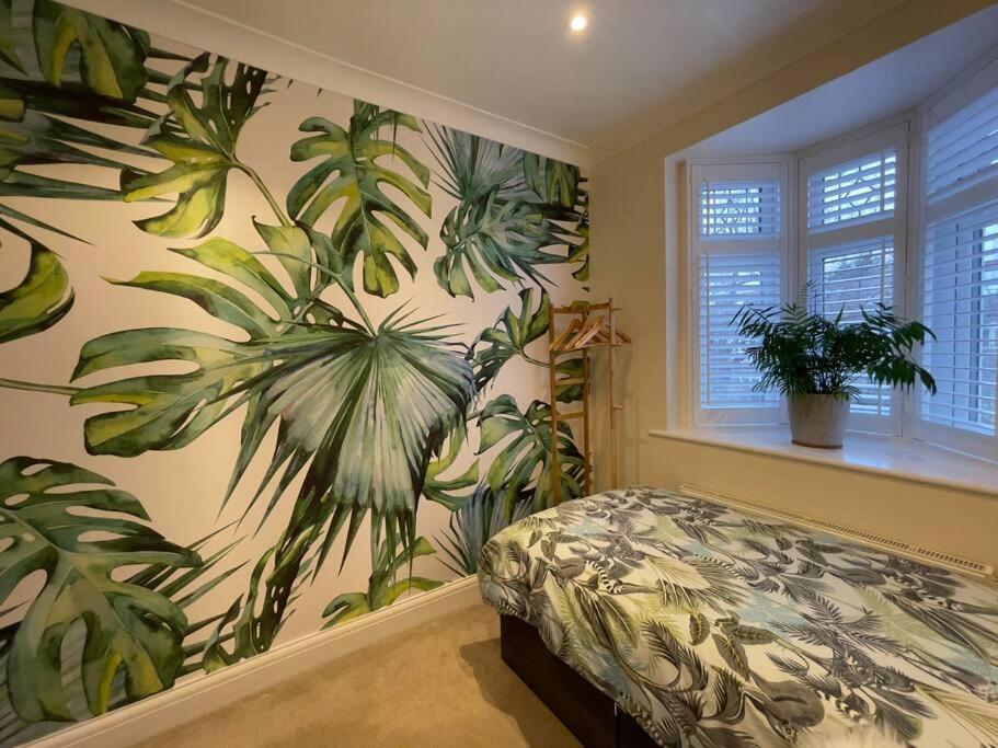 Luxury 4 Bed 2 Bath House With Garden Near Wimbledon Ferienhaus *