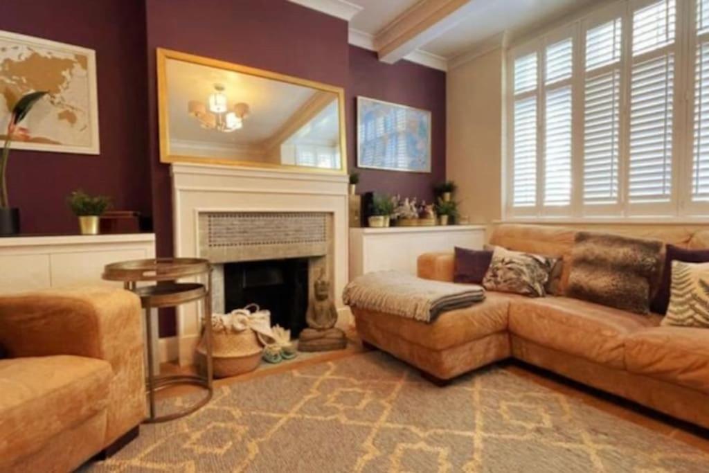 Ferienhaus Luxury 4 Bed 2 Bath House With Garden Near Wimbledon *
